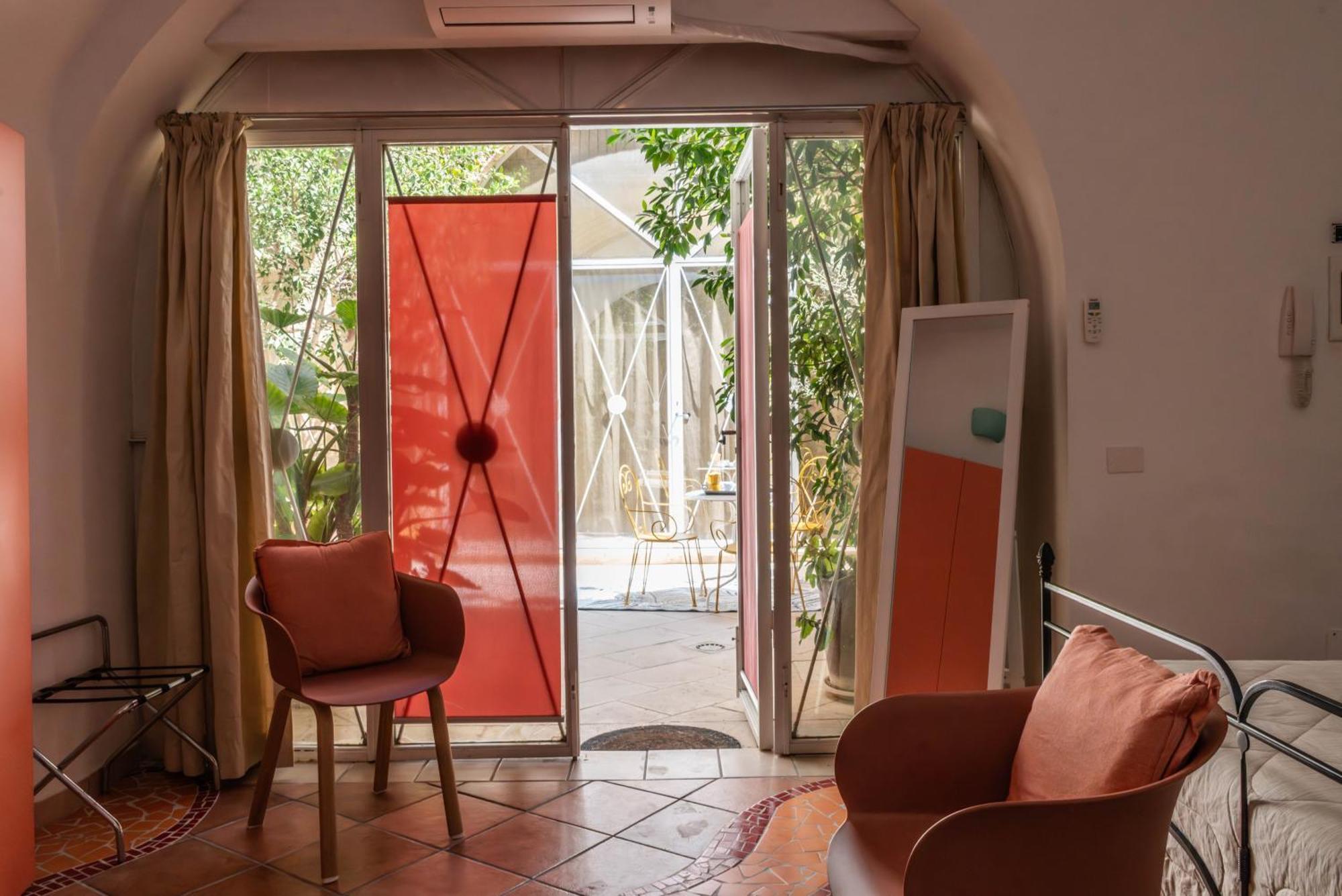 B&B Corte Dei Memoli Di Margiotta Giuseppina Lecce Exterior foto